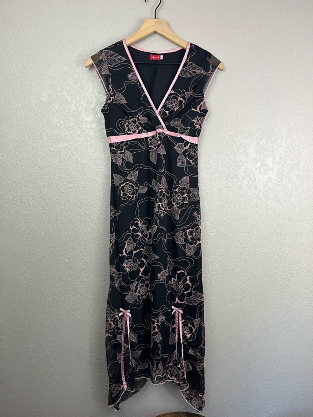 Y2K Vintage Ruby Rox Black Floral Midi Dress with Pink Trim